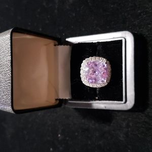 Silver Tone Ring w/Large Square Amethyst w/CZ Chips around square & on sides